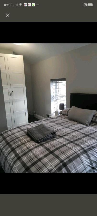 Copperfield Homestay Cardiff Buitenkant foto