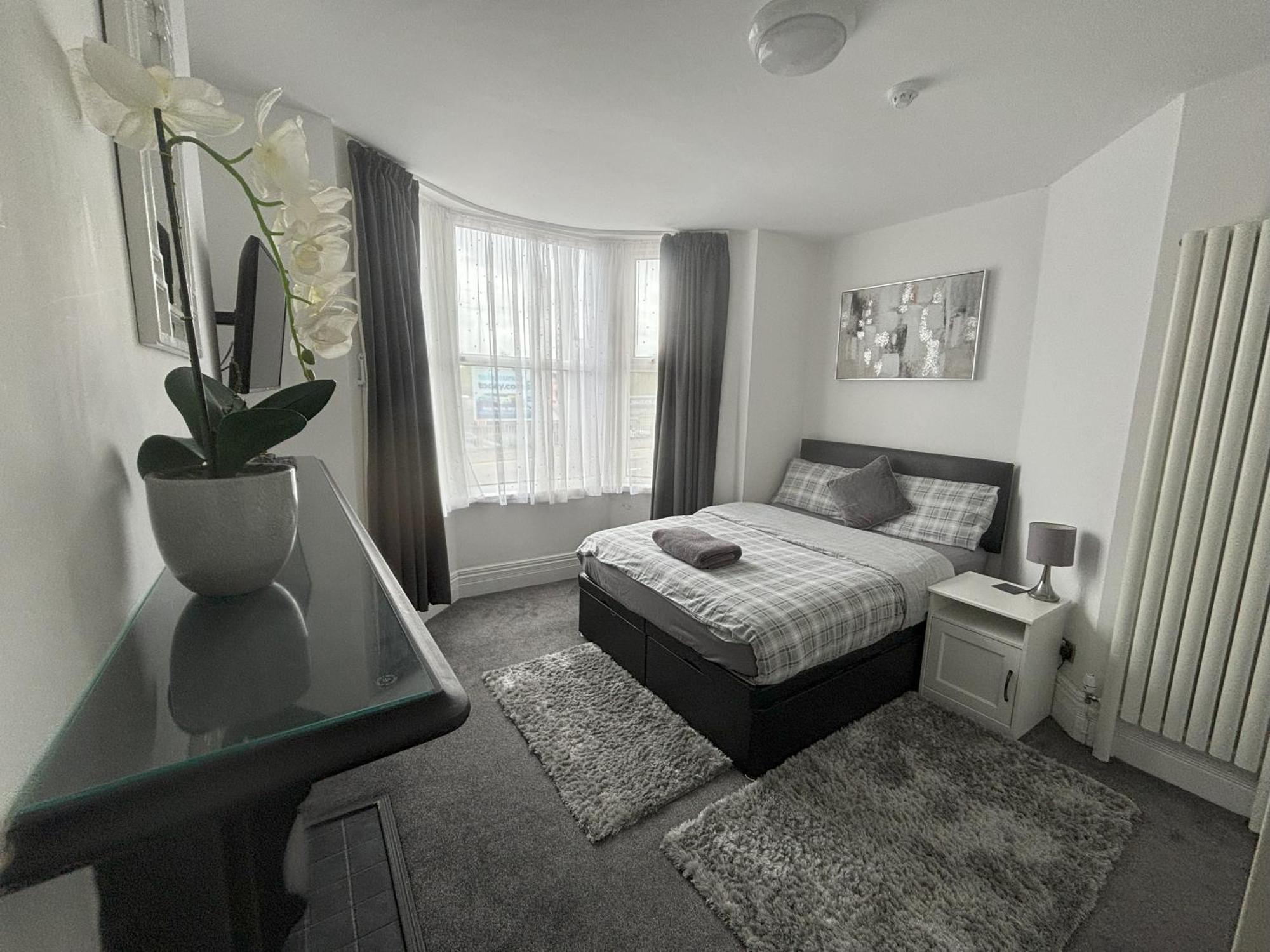 Copperfield Homestay Cardiff Buitenkant foto