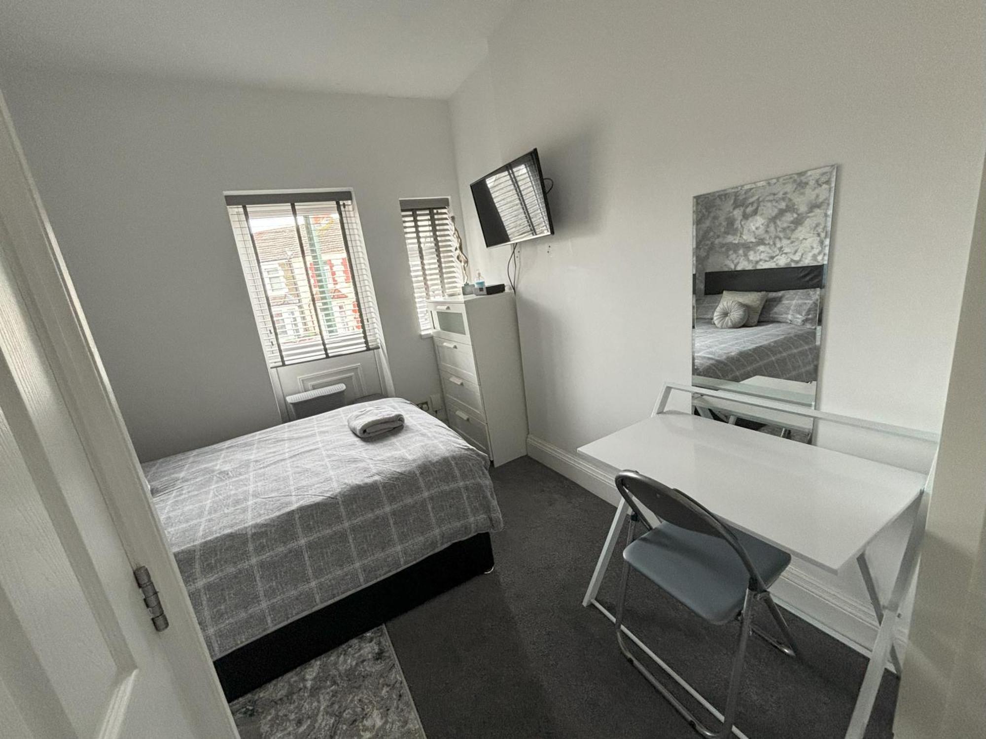 Copperfield Homestay Cardiff Buitenkant foto