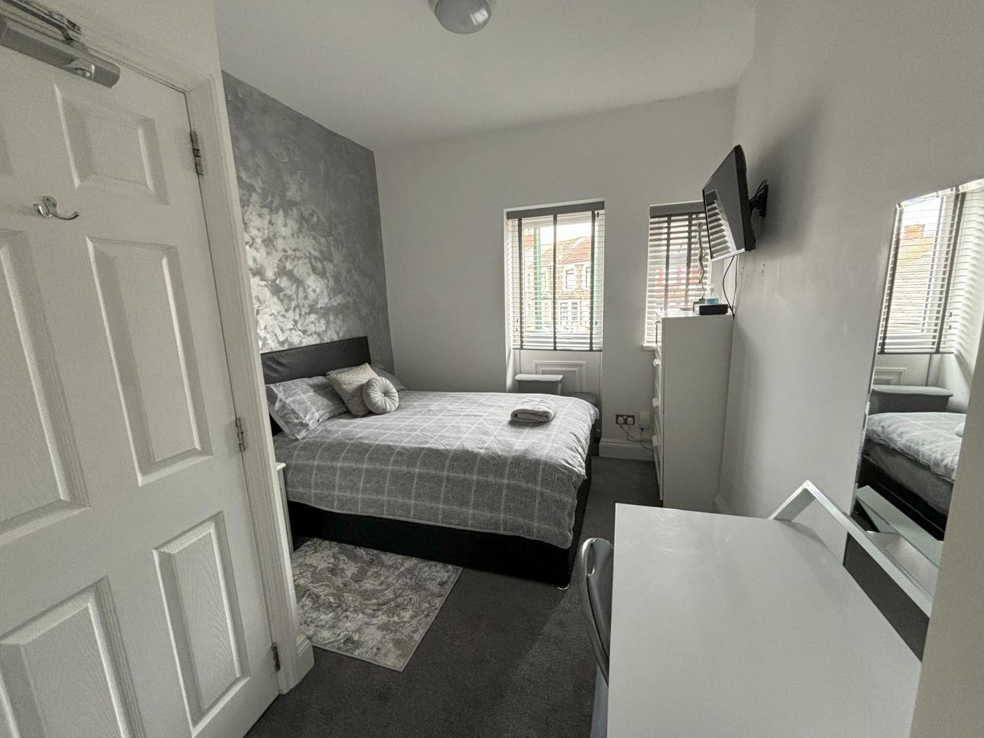 Copperfield Homestay Cardiff Buitenkant foto