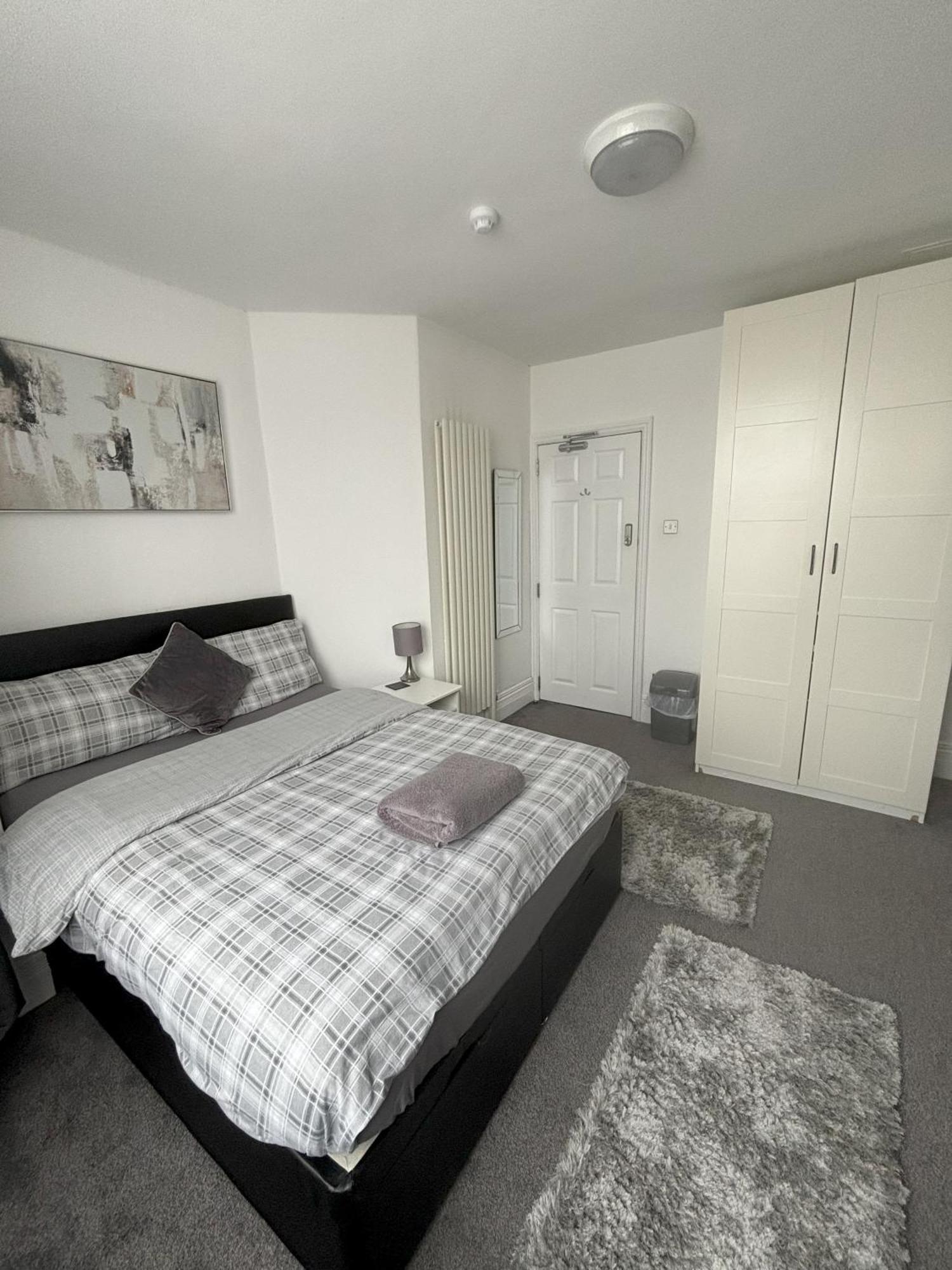 Copperfield Homestay Cardiff Buitenkant foto